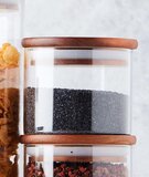 Glazen voorraadpot met deksel uit acaciahout 300ml - Dagelijkse Kost