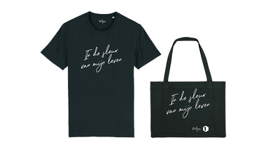 Dertigers - Zwarte T-shirt 'In de sleur van mijn leven' & Shopping bag